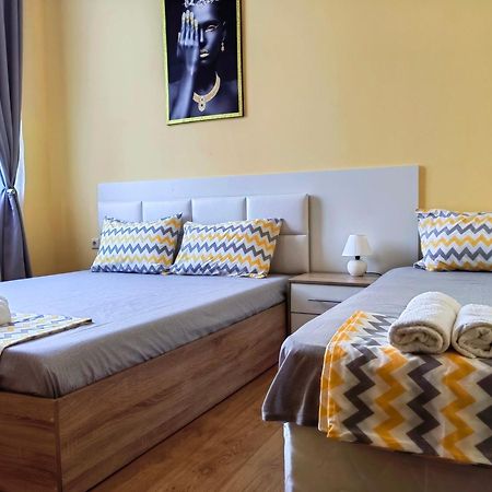 Pool Apartment Amadeus Lux ساني بيتش الغرفة الصورة
